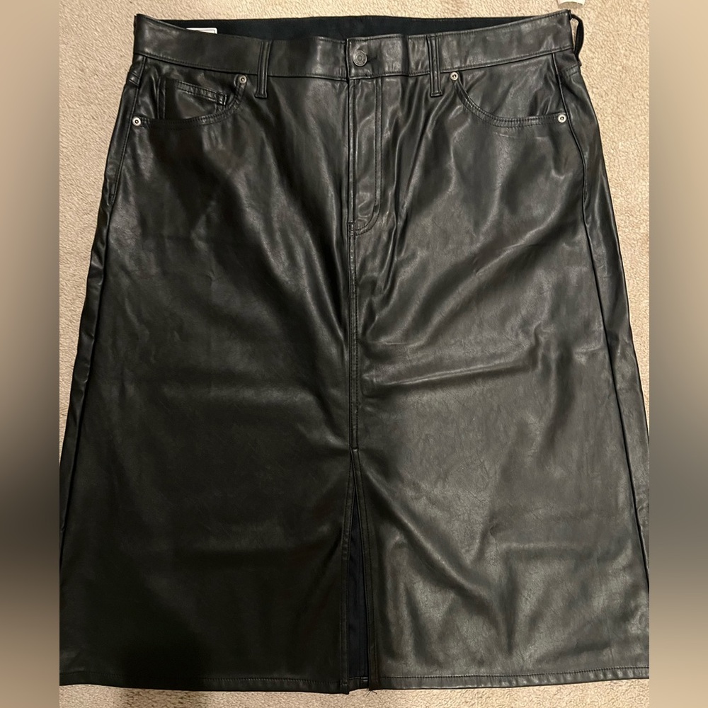 Gap Faux Leather skirt